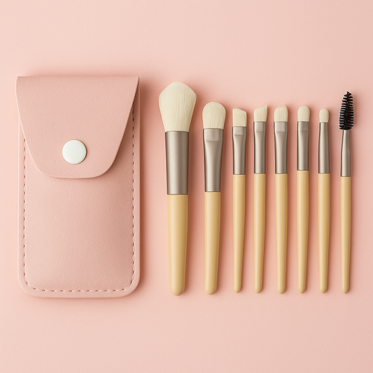 Mini Kit Pinceaux Maquillage “Soft Blush” – 8 pièces + Étui